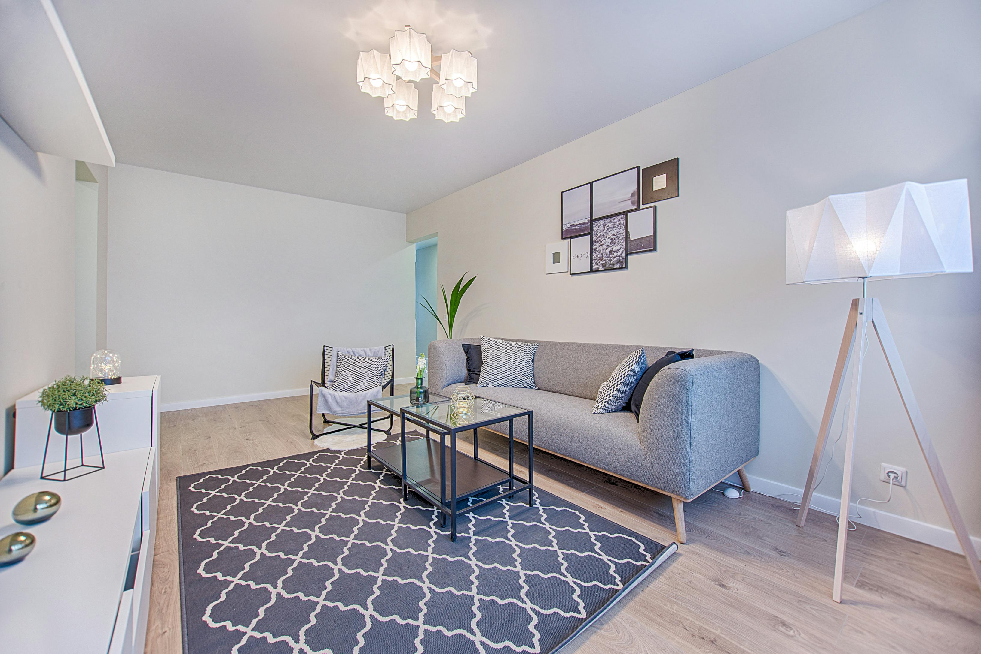 Mobilier artisanal vs mobilier industriel : lequel choisir ?