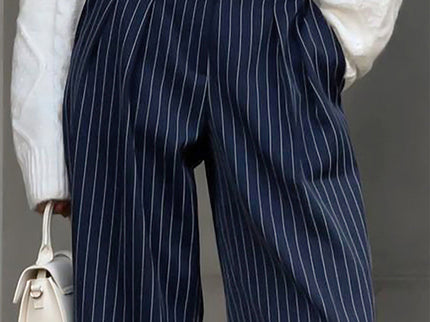Céleste | Pantalon large plissé à fines rayures