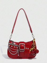 Sac à bandoulière avec chaine et motif en argenté rouge uni avec cerise 