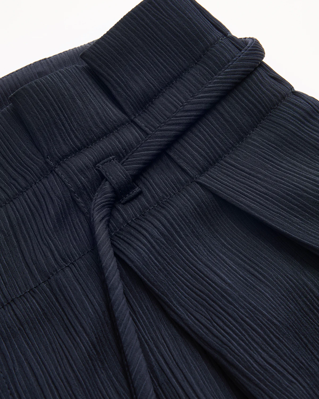 Valentine | Weite Satin-Paperbag-Hose