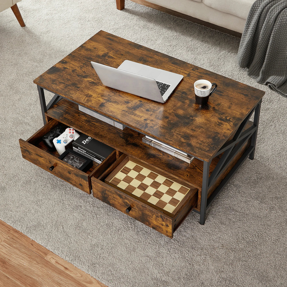Table basse WERO en bois rustique et métal noir – Vue d’ensemble dans un salon de style industriel