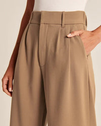 Léonie | Weite High-Waist-Hose
