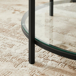 Zoom sur l’étagère inférieure en verre trempé de la table MERU - Élément de rangement design et solide