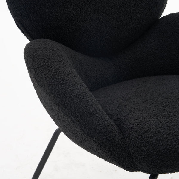 chaise de chambre ou salon confortable et design

