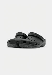 crocs classic clog black 2