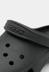 crocs classic clog black 6