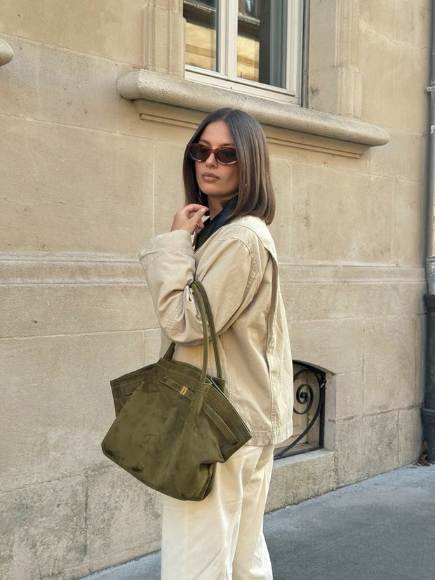 <h2><strong>Carry your everyday in style</strong></h2>