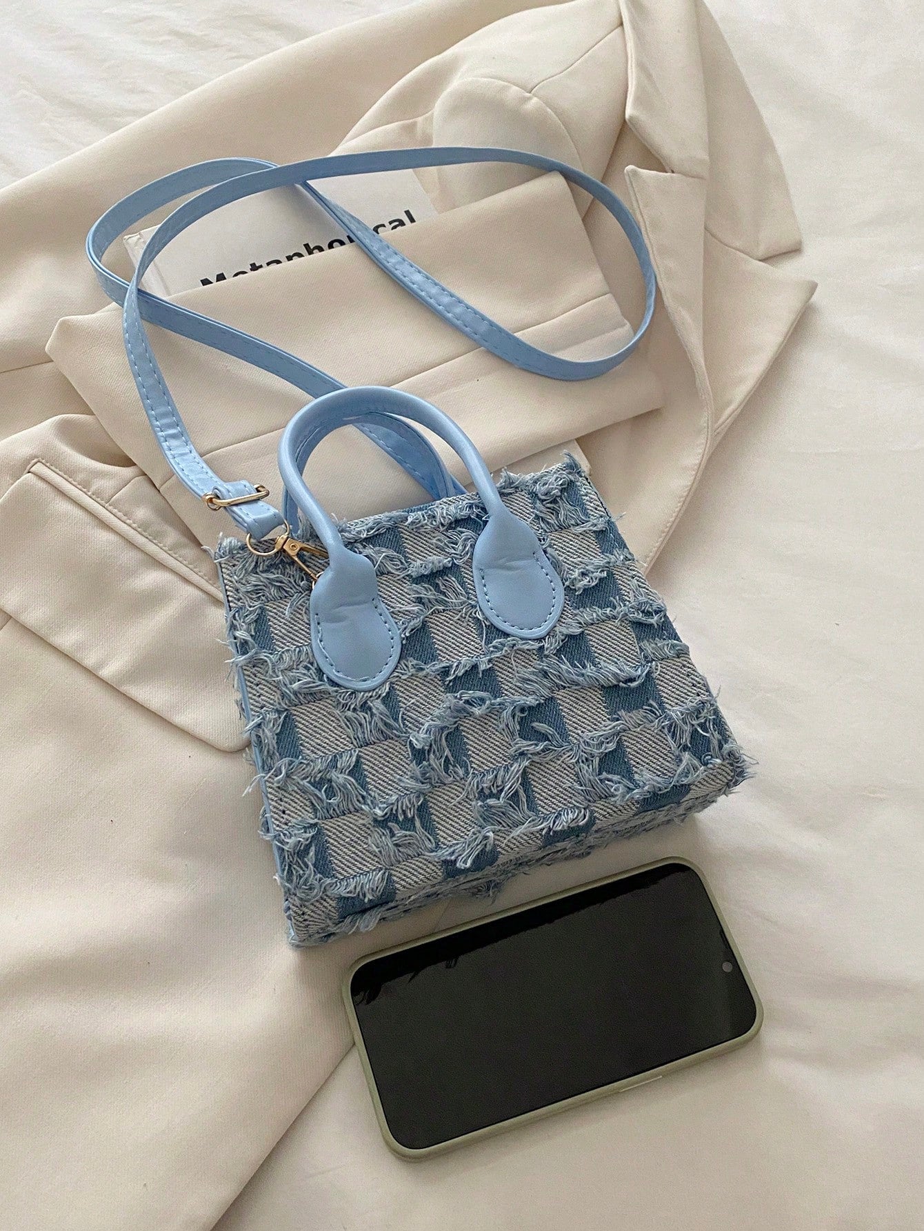 petit sac femme avec poignées et bandoulière