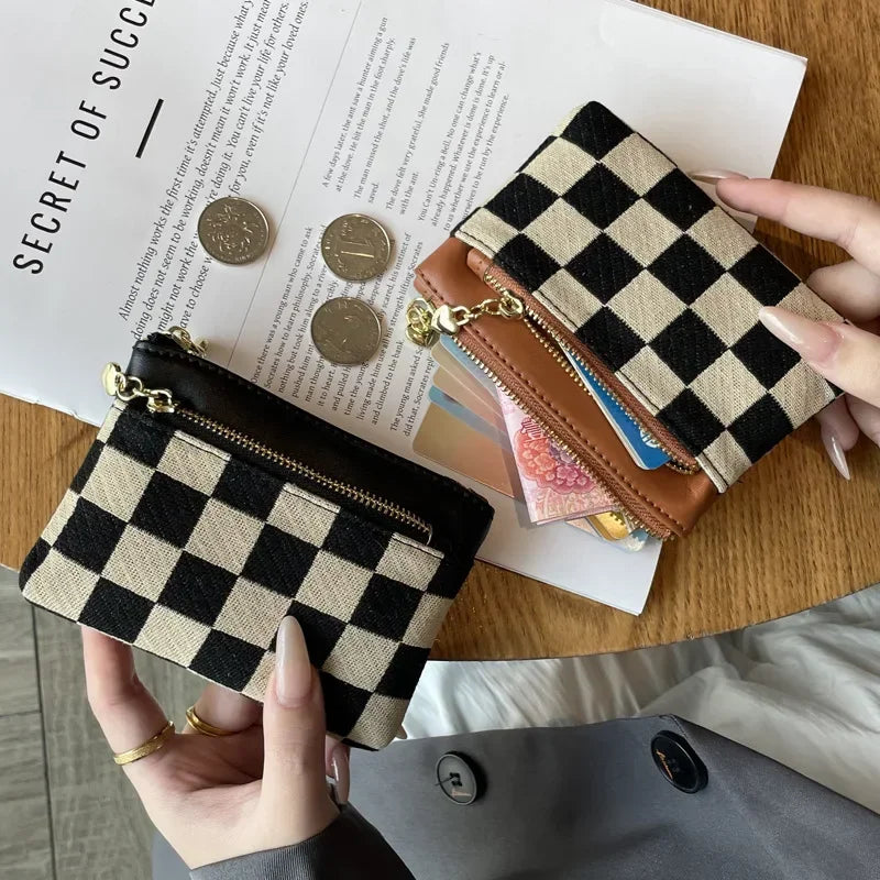 porte-monnaie femme toile motif damier noir beige 2