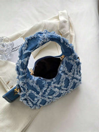 sac bleu brodee effilochee en jeans ouverture fermeture eclair