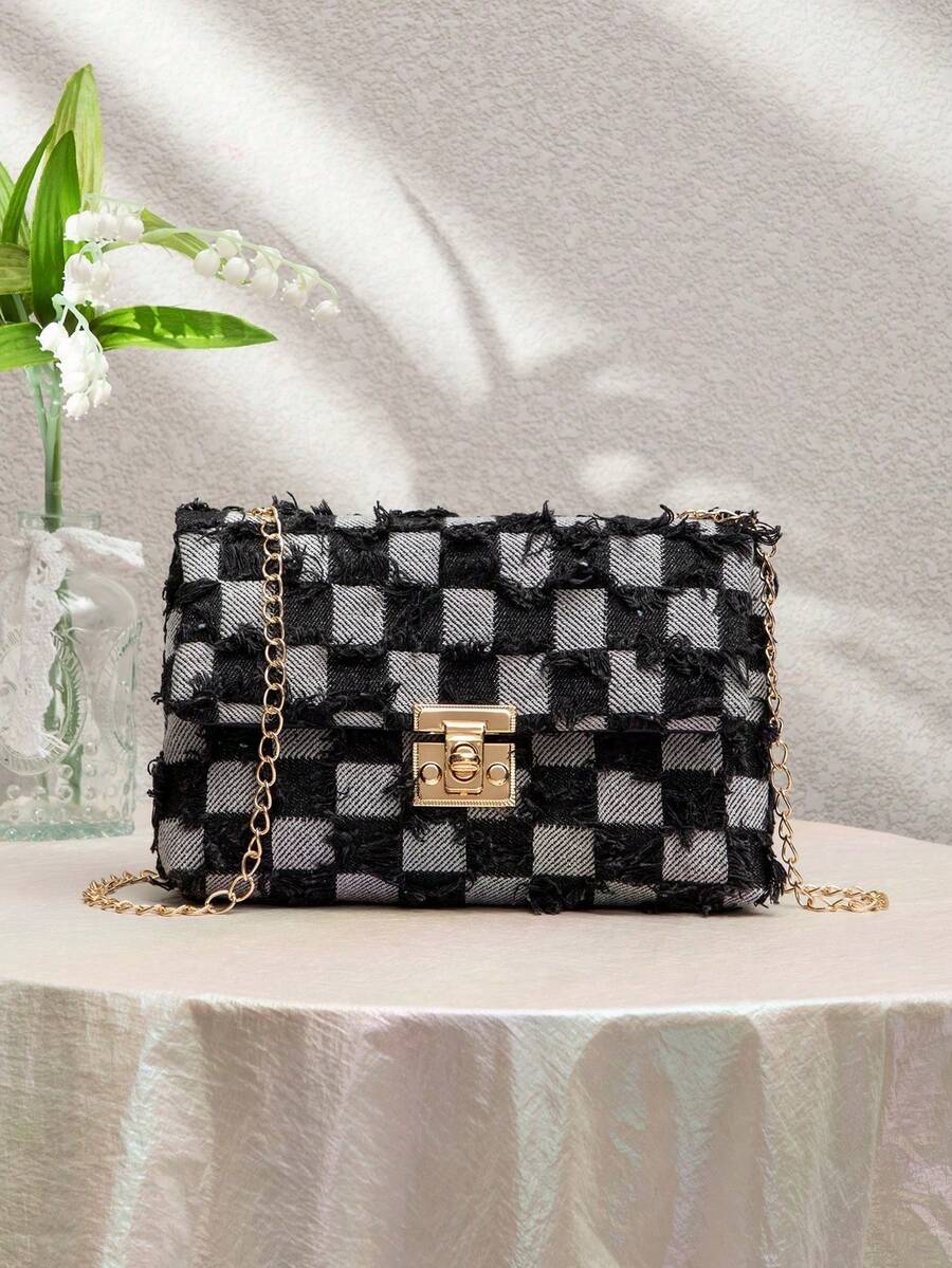 sac femme porté épaule avec chaîne métallique 4